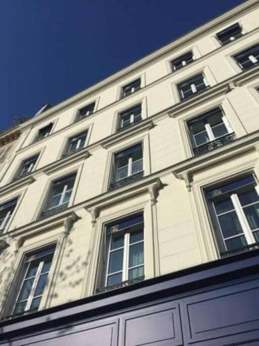 Appartement Cosy Pres Du Marais ปารีส ภายนอก รูปภาพ